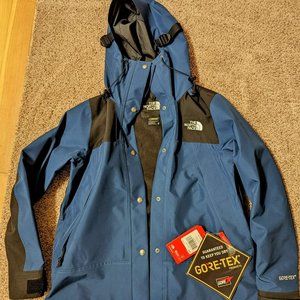 North Face women's 1990 Retro Mountain Gore Tex jacket